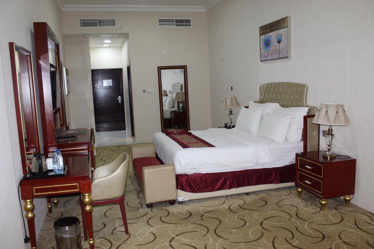 Al Salam Grand Hotel & Resort Al Buraimi Bagian luar foto