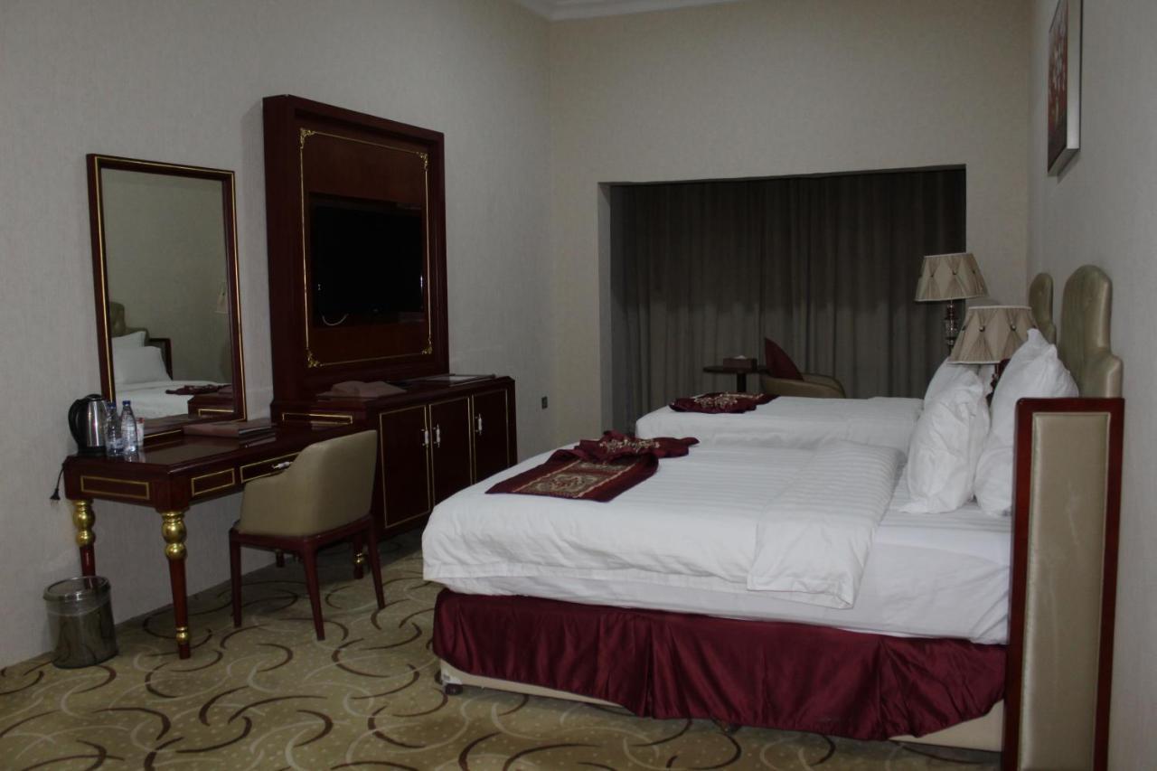 Al Salam Grand Hotel & Resort Al Buraimi Bagian luar foto