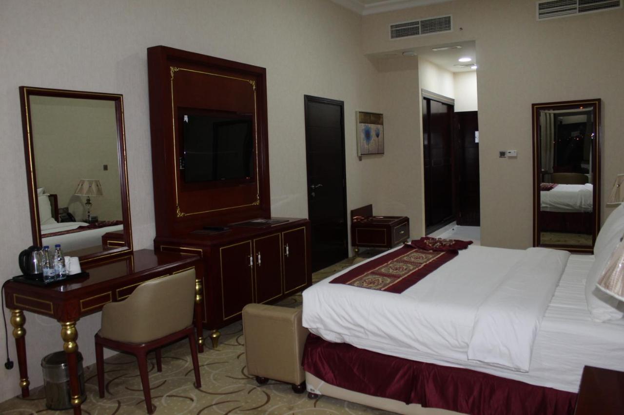 Al Salam Grand Hotel & Resort Al Buraimi Bagian luar foto